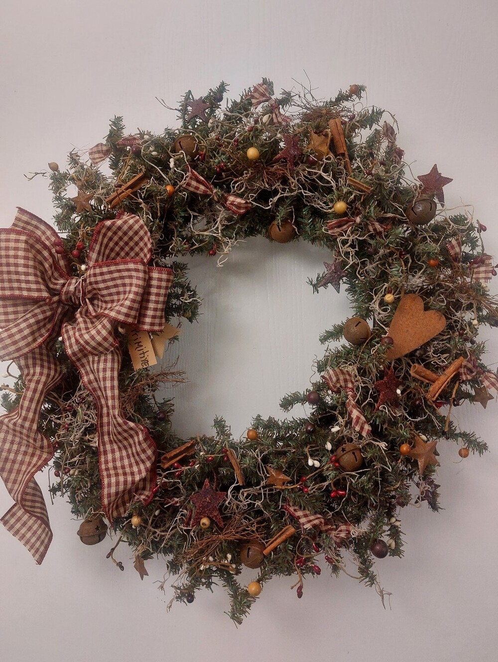 Rustic German Twig 22" Wreath - Picture 5 of 5